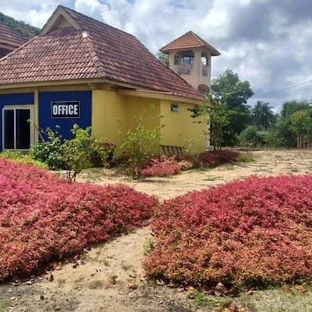 Iz Village Kampung Kuala Besut Ngoại thất bức ảnh